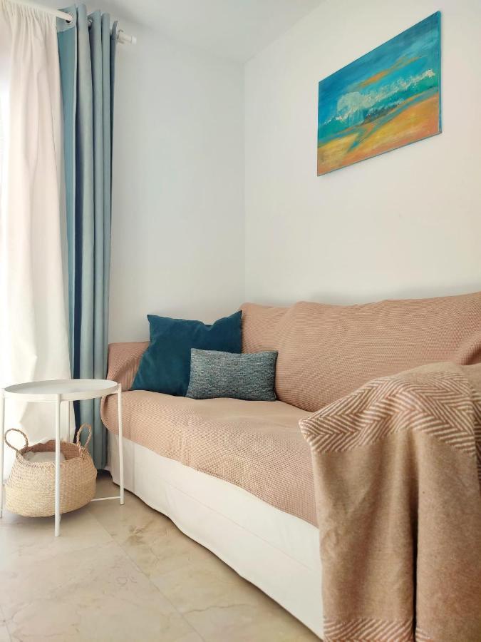 Cozy Central Studio With Terrace Тарифа Экстерьер фото